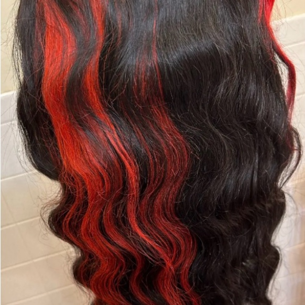 Wig - Picture 4 of 7